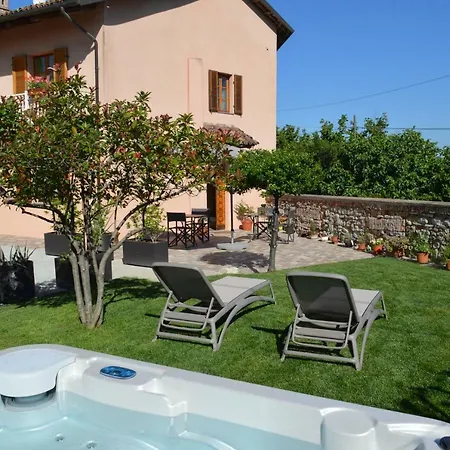 Guest house Casa Pulci 4*